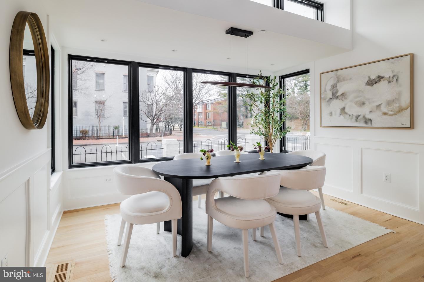 304 N ST NW, WASHINGTON, District Of Columbia 20001, 4 Bedrooms Bedrooms, 9 Rooms Rooms,4 BathroomsBathrooms,Residential,For sale,304 N ST NW,DCDC2240612 MLS # DCDC2240612