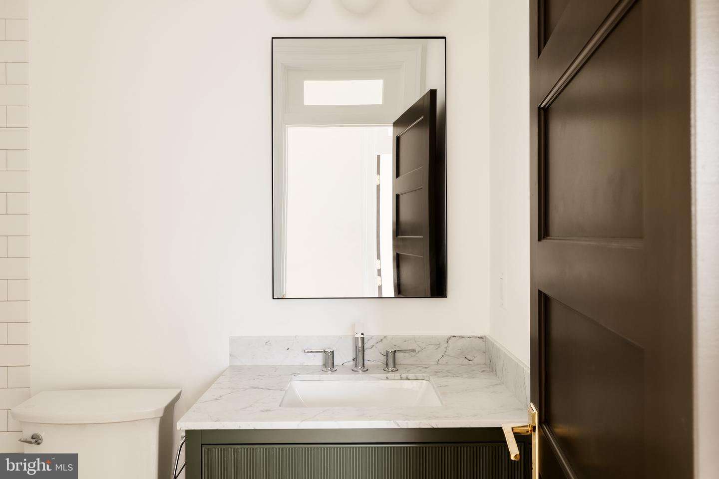 304 N ST NW, WASHINGTON, District Of Columbia 20001, 4 Bedrooms Bedrooms, 9 Rooms Rooms,4 BathroomsBathrooms,Residential,For sale,304 N ST NW,DCDC2240612 MLS # DCDC2240612