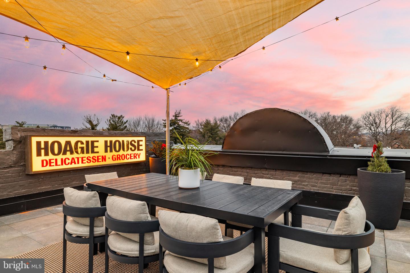 304 N ST NW, WASHINGTON, District Of Columbia 20001, 4 Bedrooms Bedrooms, 9 Rooms Rooms,4 BathroomsBathrooms,Residential,For sale,304 N ST NW,DCDC2240612 MLS # DCDC2240612