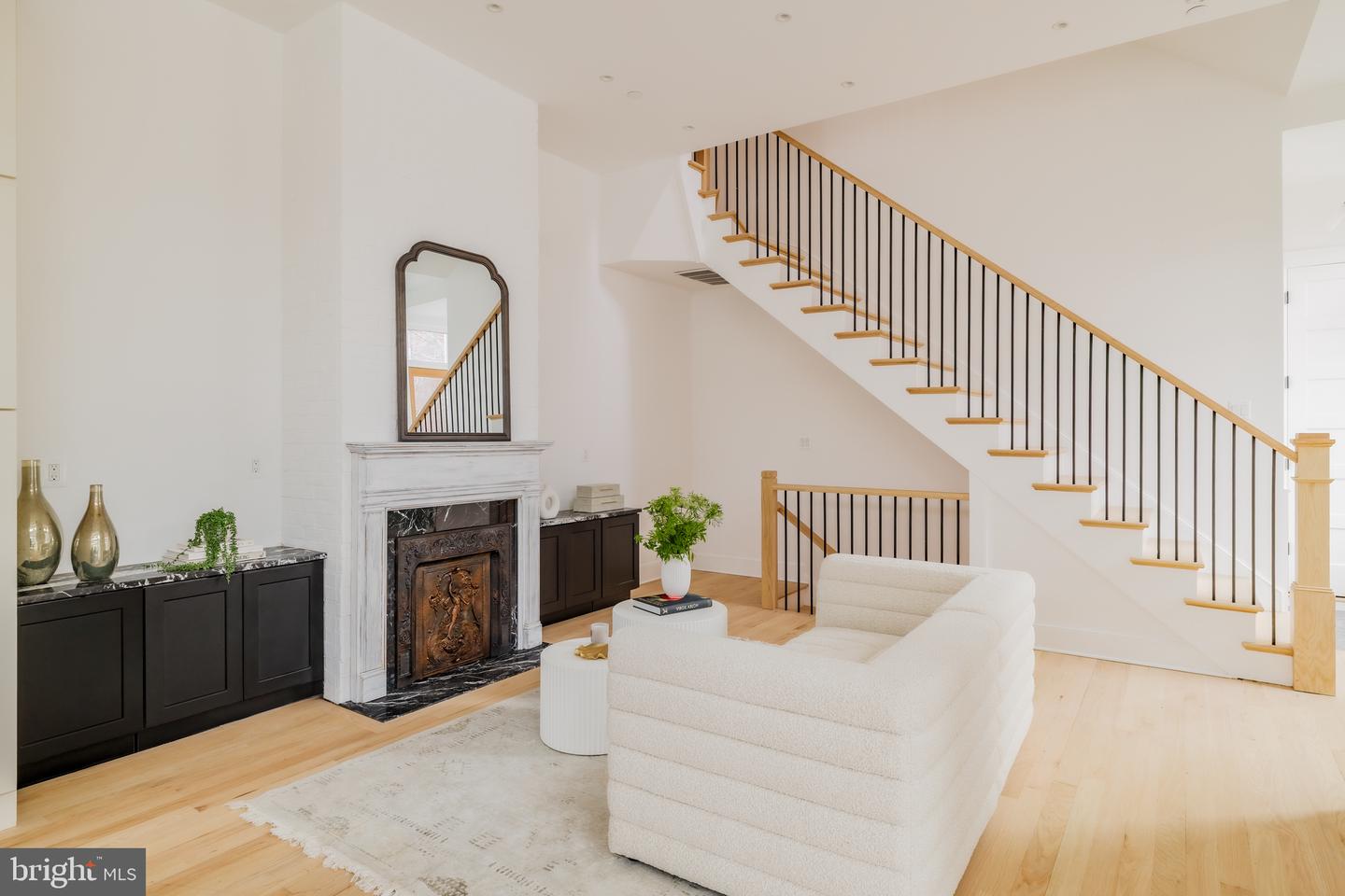 304 N ST NW, WASHINGTON, District Of Columbia 20001, 4 Bedrooms Bedrooms, 9 Rooms Rooms,4 BathroomsBathrooms,Residential,For sale,304 N ST NW,DCDC2240612 MLS # DCDC2240612