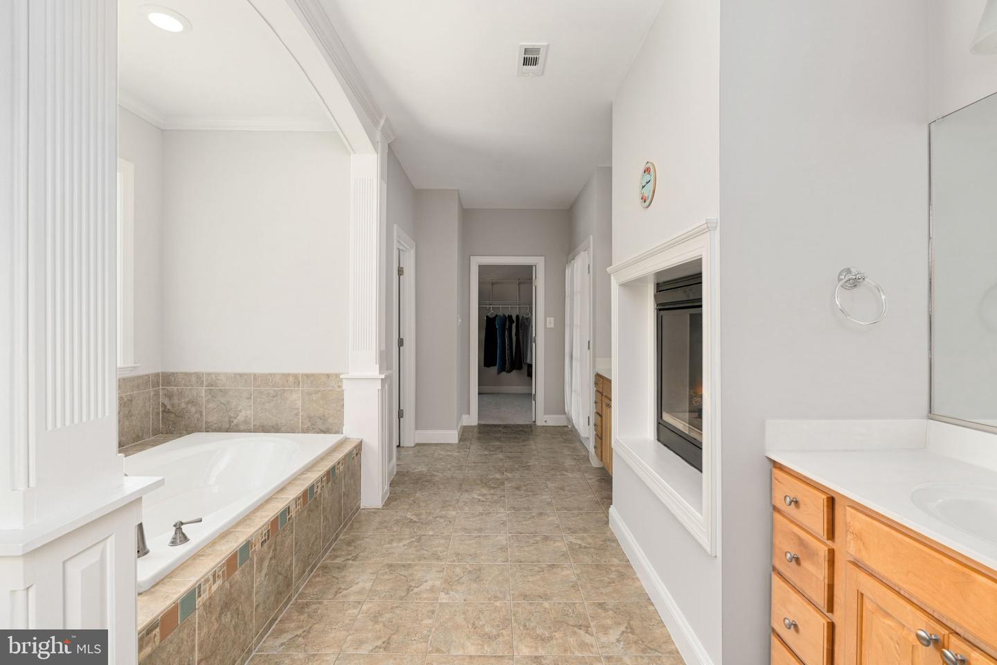 182 WOOD LANDING RD, FREDERICKSBURG, Virginia 22405, 4 Bedrooms Bedrooms, ,5 BathroomsBathrooms,Residential,For sale,182 WOOD LANDING RD,VAST2045108 MLS # VAST2045108