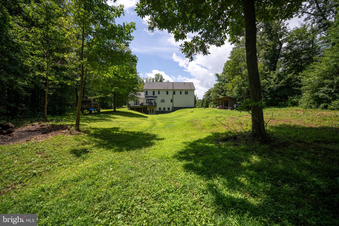 182 WOOD LANDING RD, FREDERICKSBURG, Virginia 22405, 4 Bedrooms Bedrooms, ,5 BathroomsBathrooms,Residential,For sale,182 WOOD LANDING RD,VAST2045108 MLS # VAST2045108