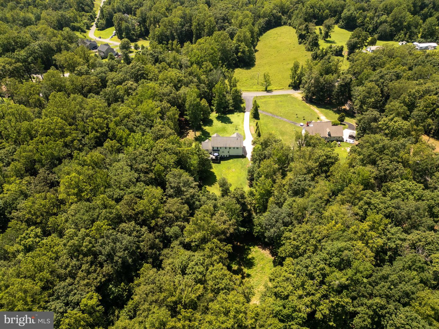 182 WOOD LANDING RD, FREDERICKSBURG, Virginia 22405, 4 Bedrooms Bedrooms, ,5 BathroomsBathrooms,Residential,For sale,182 WOOD LANDING RD,VAST2045108 MLS # VAST2045108