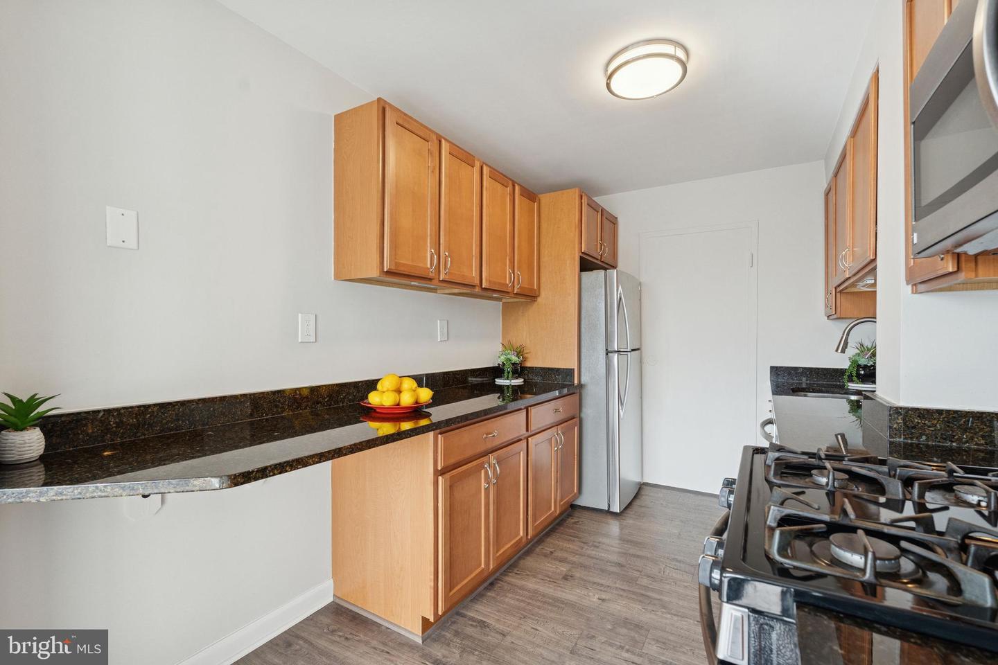 6621 WAKEFIELD DR #713, ALEXANDRIA, Virginia 22307, 2 Bedrooms Bedrooms, ,1 BathroomBathrooms,Residential,For sale,6621 WAKEFIELD DR #713,VAFX2284944 MLS # VAFX2284944