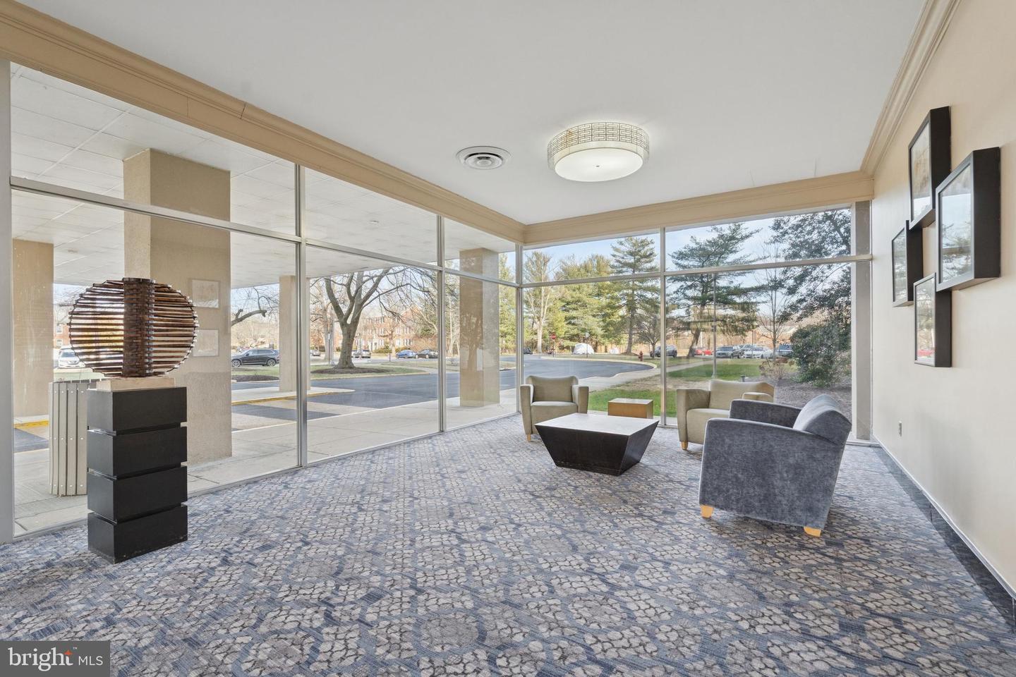 6621 WAKEFIELD DR #713, ALEXANDRIA, Virginia 22307, 2 Bedrooms Bedrooms, ,1 BathroomBathrooms,Residential,For sale,6621 WAKEFIELD DR #713,VAFX2284944 MLS # VAFX2284944