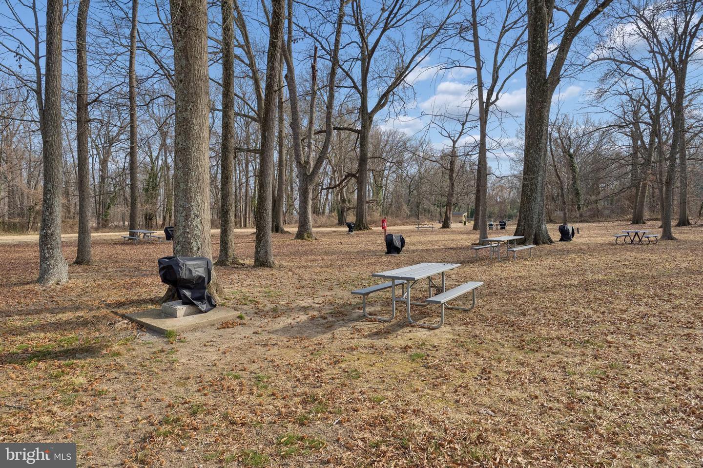 6621 WAKEFIELD DR #713, ALEXANDRIA, Virginia 22307, 2 Bedrooms Bedrooms, ,1 BathroomBathrooms,Residential,For sale,6621 WAKEFIELD DR #713,VAFX2284944 MLS # VAFX2284944