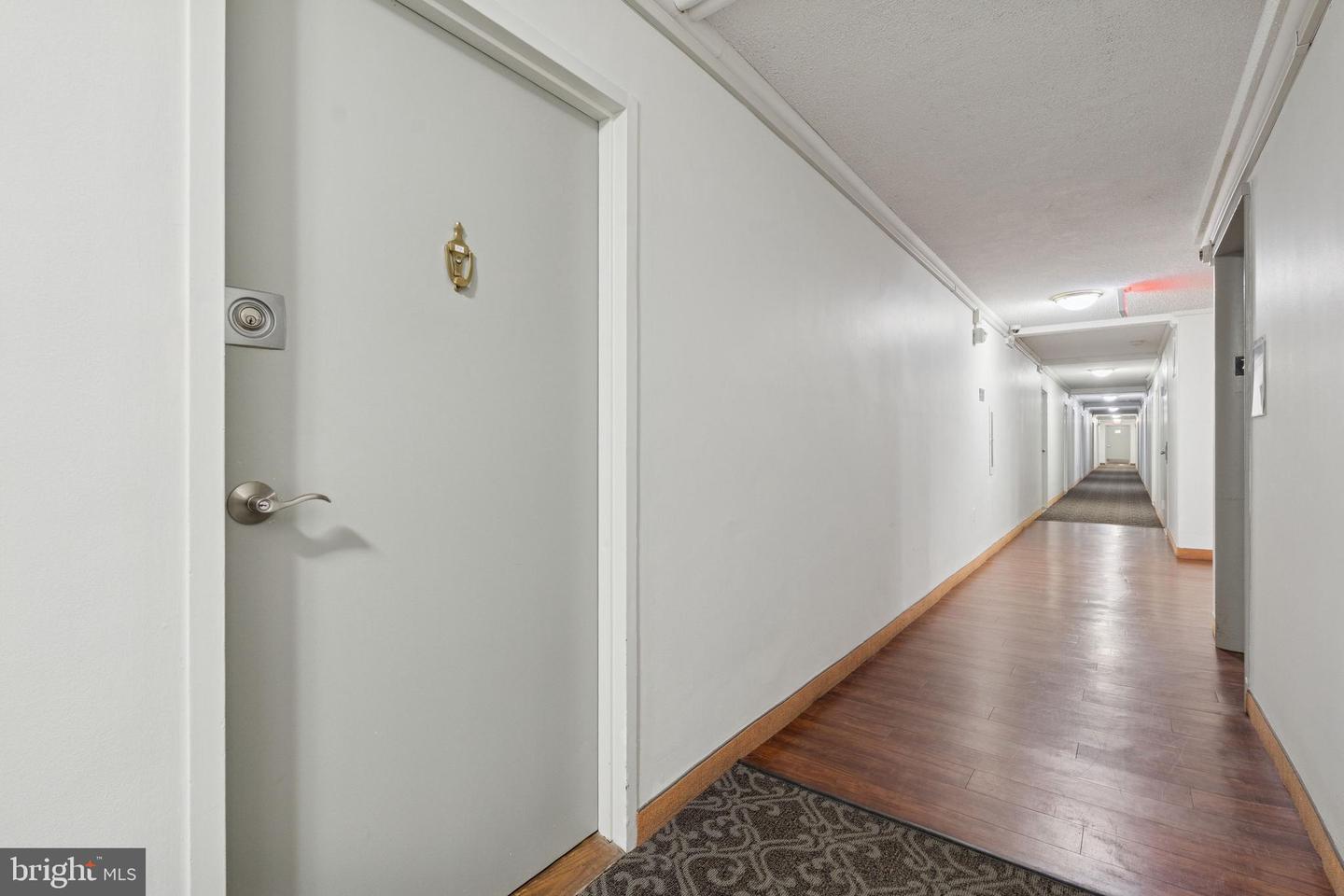 6621 WAKEFIELD DR #713, ALEXANDRIA, Virginia 22307, 2 Bedrooms Bedrooms, ,1 BathroomBathrooms,Residential,For sale,6621 WAKEFIELD DR #713,VAFX2284944 MLS # VAFX2284944