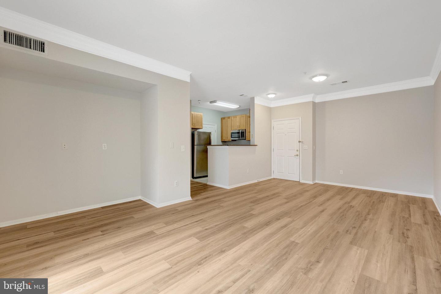 1580 SPRING GATE DR #4111, MCLEAN, Virginia 22102, 1 Bedroom Bedrooms, ,1 BathroomBathrooms,Residential,For sale,1580 SPRING GATE DR #4111,VAFX2284978 MLS # VAFX2284978