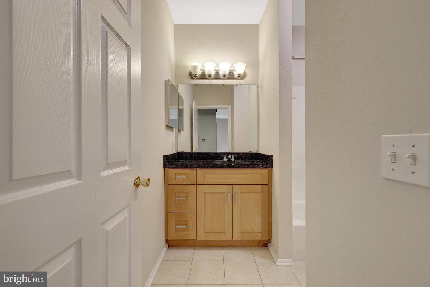 1580 SPRING GATE DR #4111, MCLEAN, Virginia 22102, 1 Bedroom Bedrooms, ,1 BathroomBathrooms,Residential,For sale,1580 SPRING GATE DR #4111,VAFX2284978 MLS # VAFX2284978