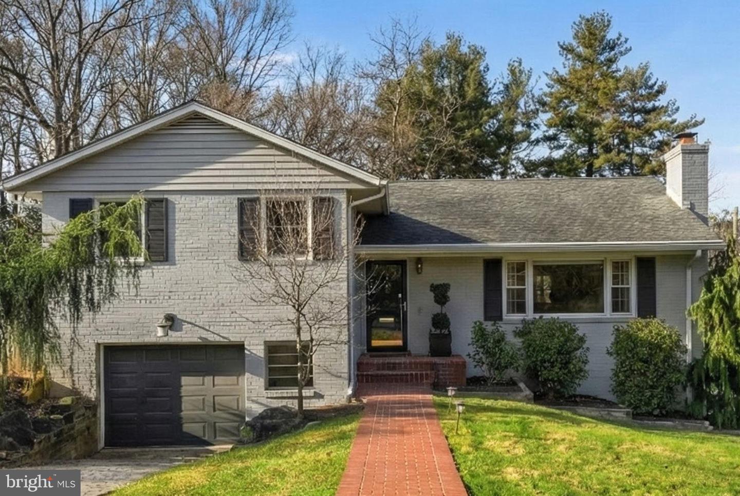 4324 37TH RD N, ARLINGTON, Virginia 22207, 4 Bedrooms Bedrooms, 7 Rooms Rooms,3 BathroomsBathrooms,Residential,For sale,4324 37TH RD N,VAAR2067578 MLS # VAAR2067578 4324 37TH RD N, ARLINGTON, Virginia 22207, 4 Bedrooms Bedrooms, 7 Rooms Rooms,3 BathroomsBathrooms,Residential,For sale,4324 37TH RD N,VAAR2067578 MLS # VAAR2067578