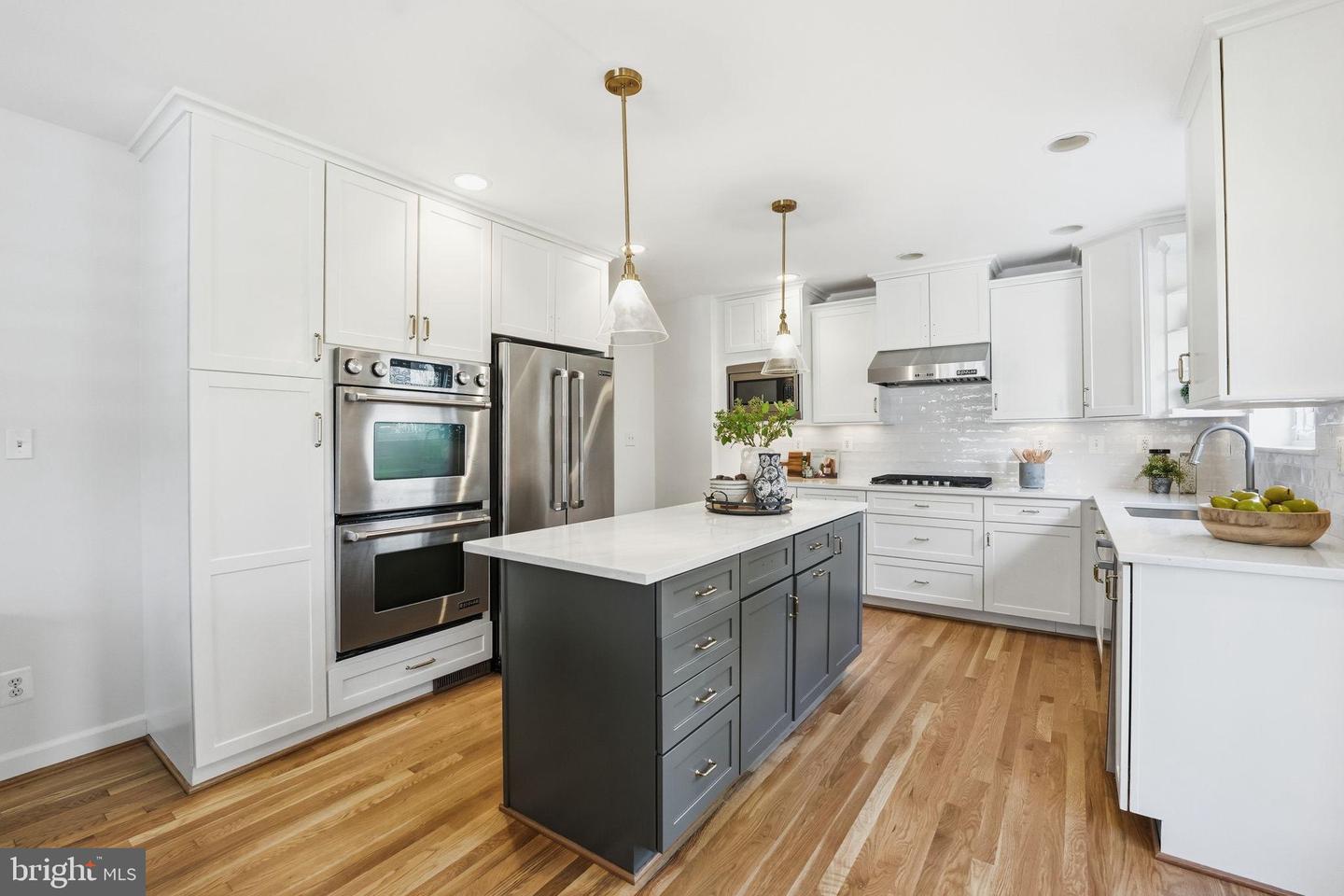 4324 37TH RD N, ARLINGTON, Virginia 22207, 4 Bedrooms Bedrooms, 7 Rooms Rooms,3 BathroomsBathrooms,Residential,For sale,4324 37TH RD N,VAAR2067578 MLS # VAAR2067578 4324 37TH RD N, ARLINGTON, Virginia 22207, 4 Bedrooms Bedrooms, 7 Rooms Rooms,3 BathroomsBathrooms,Residential,For sale,4324 37TH RD N,VAAR2067578 MLS # VAAR2067578