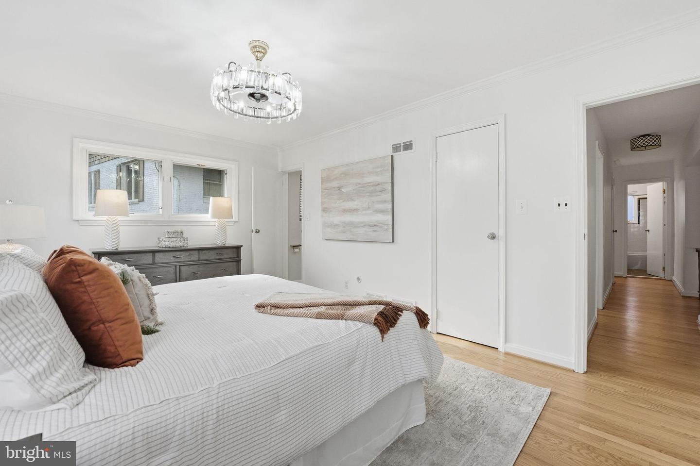 4324 37TH RD N, ARLINGTON, Virginia 22207, 4 Bedrooms Bedrooms, 7 Rooms Rooms,3 BathroomsBathrooms,Residential,For sale,4324 37TH RD N,VAAR2067578 MLS # VAAR2067578 4324 37TH RD N, ARLINGTON, Virginia 22207, 4 Bedrooms Bedrooms, 7 Rooms Rooms,3 BathroomsBathrooms,Residential,For sale,4324 37TH RD N,VAAR2067578 MLS # VAAR2067578