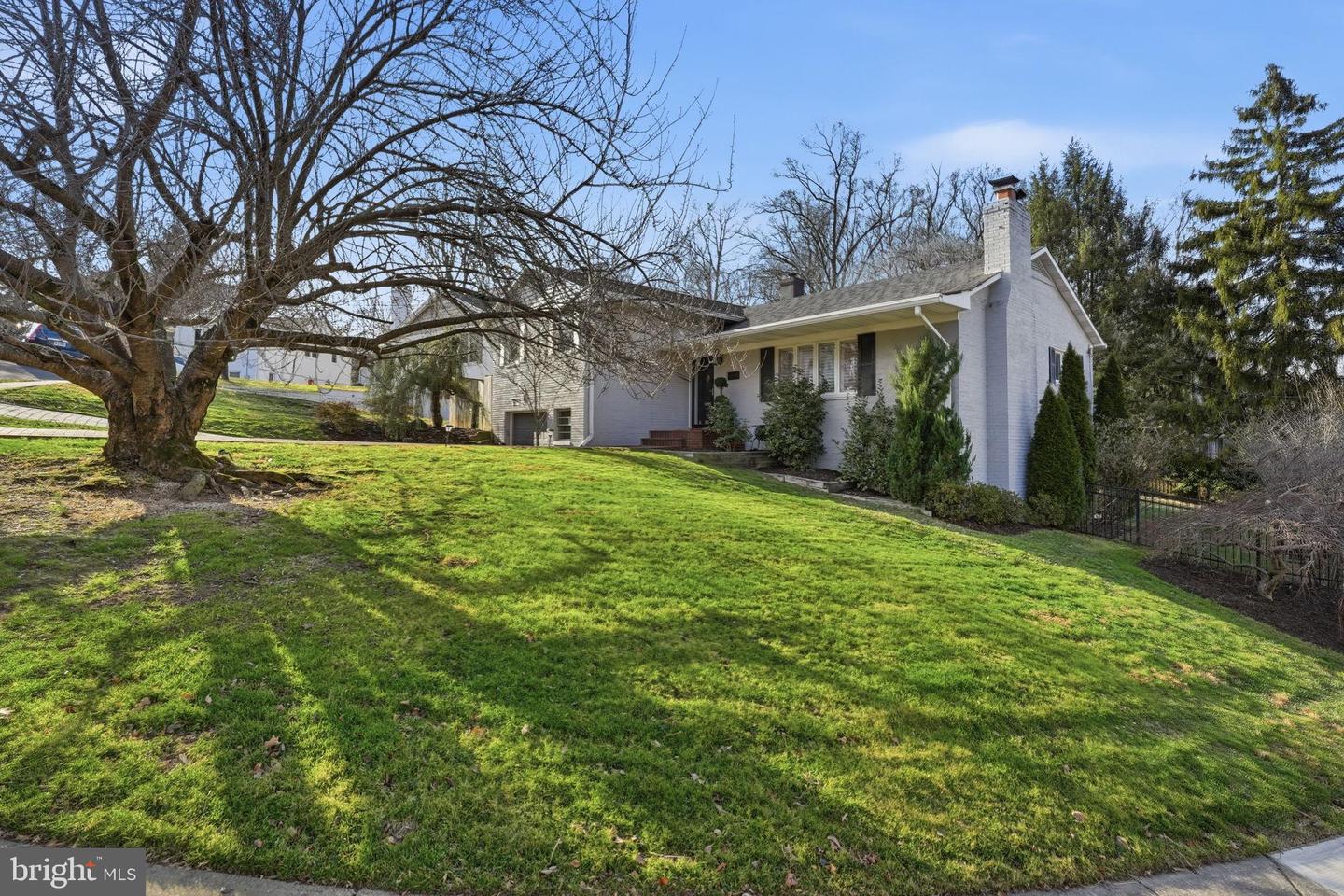 4324 37TH RD N, ARLINGTON, Virginia 22207, 4 Bedrooms Bedrooms, 7 Rooms Rooms,3 BathroomsBathrooms,Residential,For sale,4324 37TH RD N,VAAR2067578 MLS # VAAR2067578 4324 37TH RD N, ARLINGTON, Virginia 22207, 4 Bedrooms Bedrooms, 7 Rooms Rooms,3 BathroomsBathrooms,Residential,For sale,4324 37TH RD N,VAAR2067578 MLS # VAAR2067578