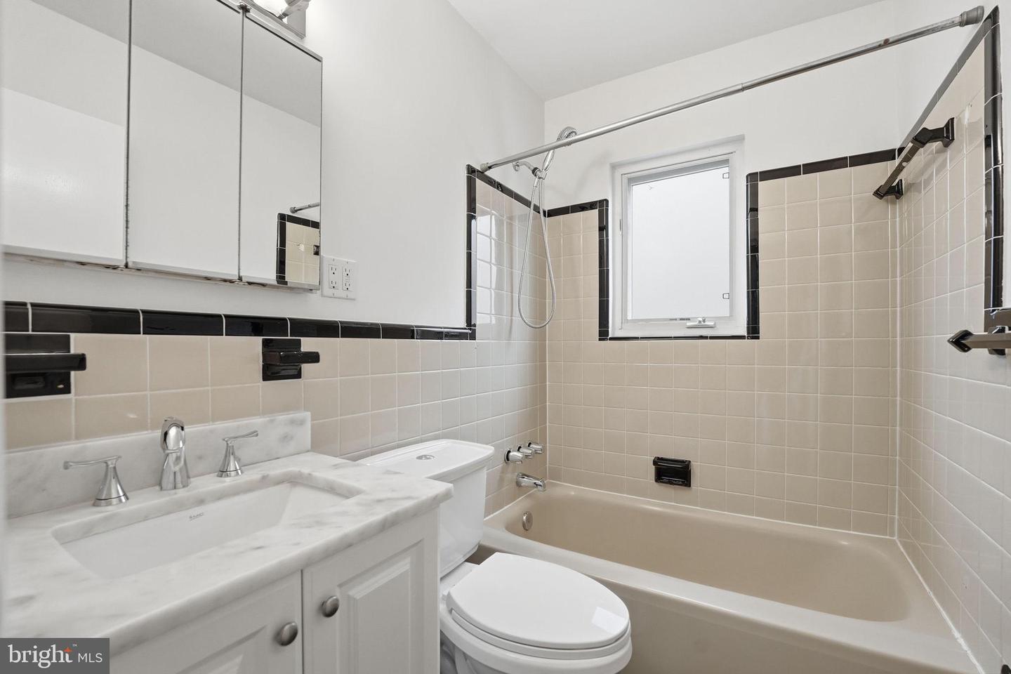 4324 37TH RD N, ARLINGTON, Virginia 22207, 4 Bedrooms Bedrooms, 7 Rooms Rooms,3 BathroomsBathrooms,Residential,For sale,4324 37TH RD N,VAAR2067578 MLS # VAAR2067578 4324 37TH RD N, ARLINGTON, Virginia 22207, 4 Bedrooms Bedrooms, 7 Rooms Rooms,3 BathroomsBathrooms,Residential,For sale,4324 37TH RD N,VAAR2067578 MLS # VAAR2067578