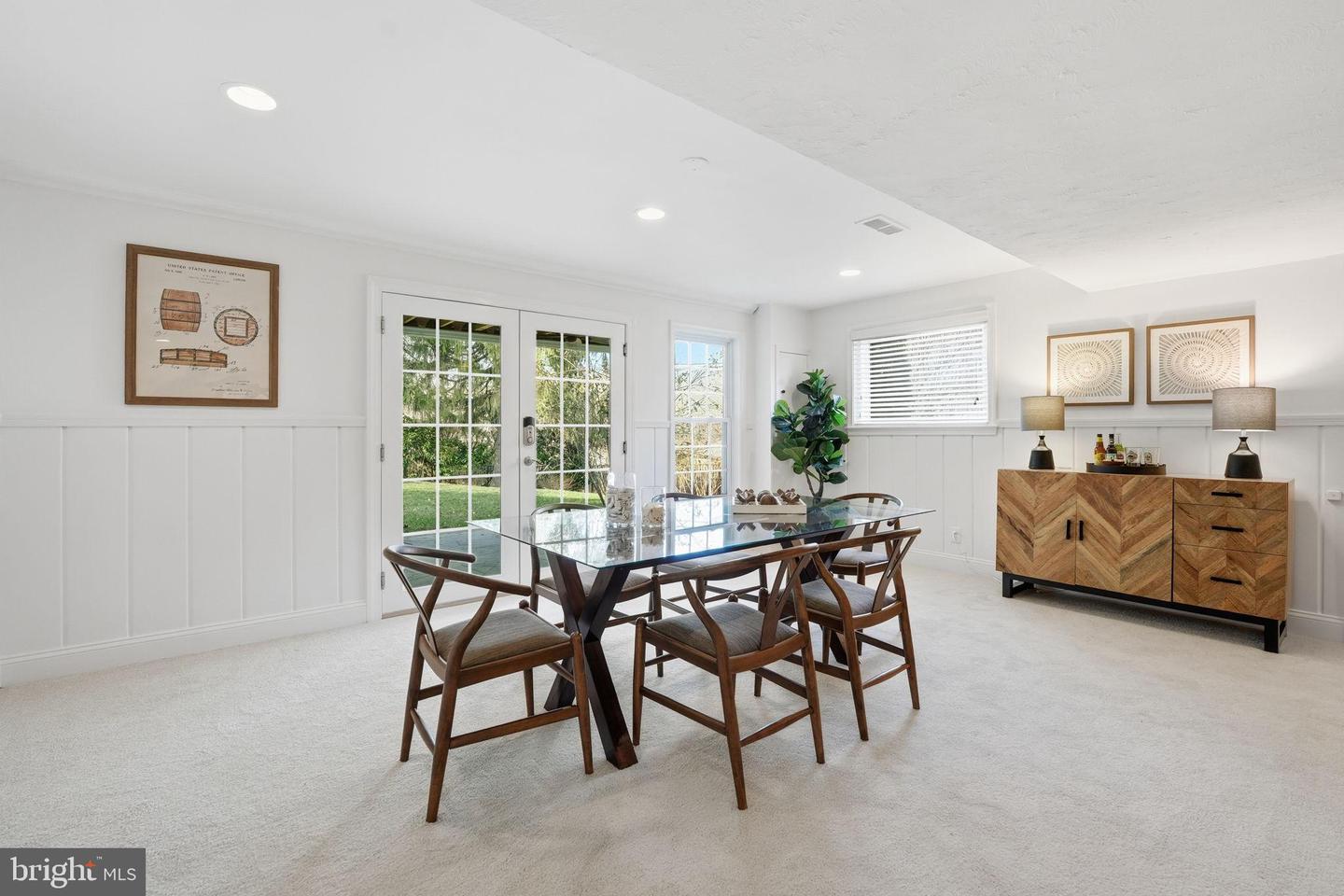 4324 37TH RD N, ARLINGTON, Virginia 22207, 4 Bedrooms Bedrooms, 7 Rooms Rooms,3 BathroomsBathrooms,Residential,For sale,4324 37TH RD N,VAAR2067578 MLS # VAAR2067578 4324 37TH RD N, ARLINGTON, Virginia 22207, 4 Bedrooms Bedrooms, 7 Rooms Rooms,3 BathroomsBathrooms,Residential,For sale,4324 37TH RD N,VAAR2067578 MLS # VAAR2067578