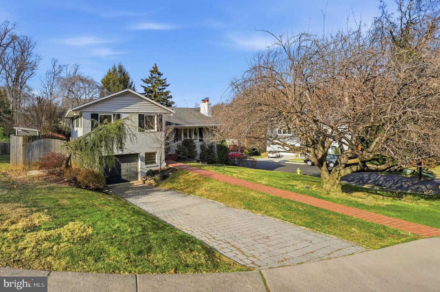 4324 37TH RD N, ARLINGTON, Virginia 22207, 4 Bedrooms Bedrooms, 7 Rooms Rooms,3 BathroomsBathrooms,Residential,For sale,4324 37TH RD N,VAAR2067578 MLS # VAAR2067578 4324 37TH RD N, ARLINGTON, Virginia 22207, 4 Bedrooms Bedrooms, 7 Rooms Rooms,3 BathroomsBathrooms,Residential,For sale,4324 37TH RD N,VAAR2067578 MLS # VAAR2067578