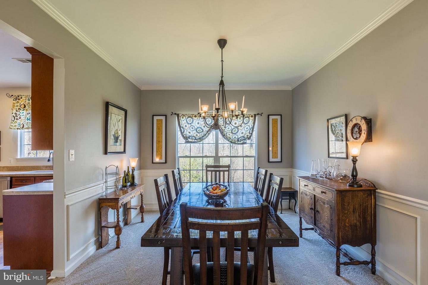 274 HIDDEN CREEK LN, WARRENTON, Virginia 20186, 4 Bedrooms Bedrooms, 13 Rooms Rooms,2 BathroomsBathrooms,Residential,For sale,274 HIDDEN CREEK LN,VAFQ2020086 MLS # VAFQ2020086