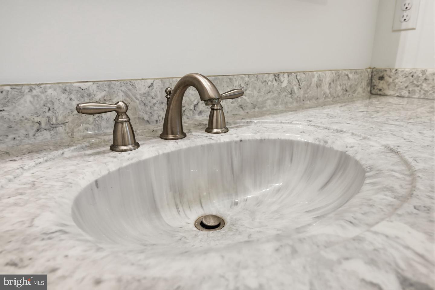 123 COUNTRY CLUB DR, STANARDSVILLE, Virginia 22973, 4 Bedrooms Bedrooms, 7 Rooms Rooms,3 BathroomsBathrooms,Residential,For sale,123 COUNTRY CLUB DR,VAGR2000792 MLS # VAGR2000792