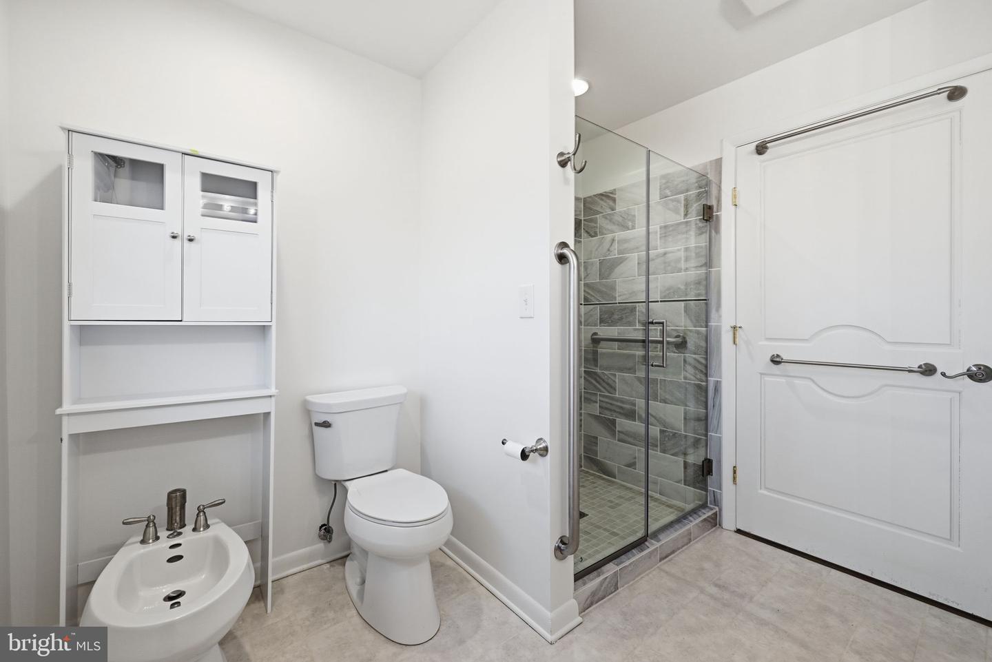 123 COUNTRY CLUB DR, STANARDSVILLE, Virginia 22973, 4 Bedrooms Bedrooms, 7 Rooms Rooms,3 BathroomsBathrooms,Residential,For sale,123 COUNTRY CLUB DR,VAGR2000792 MLS # VAGR2000792