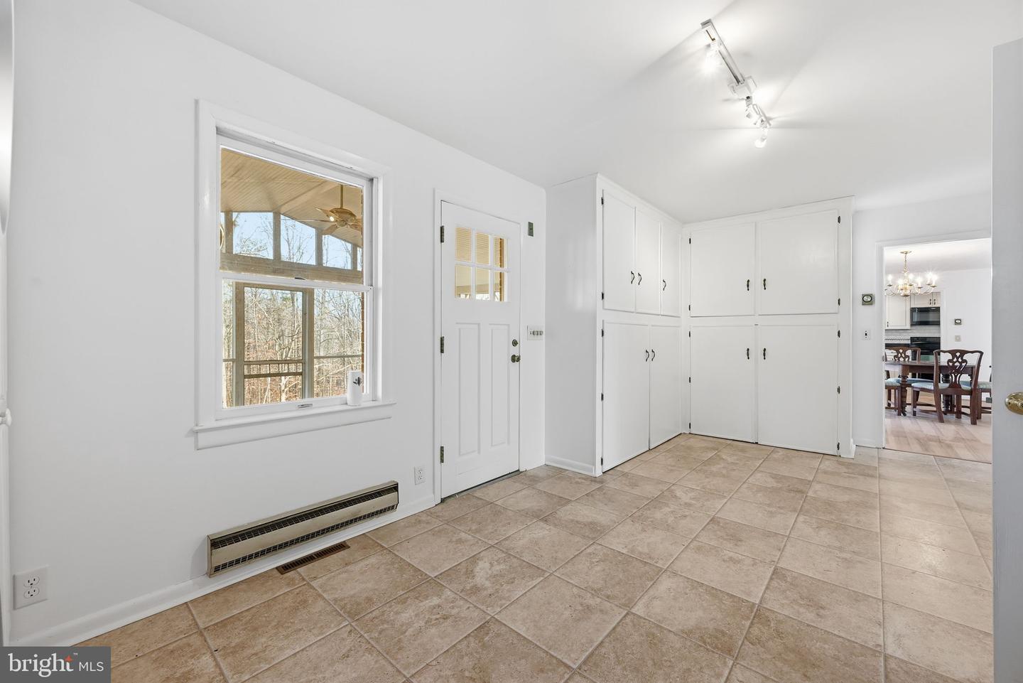 123 COUNTRY CLUB DR, STANARDSVILLE, Virginia 22973, 4 Bedrooms Bedrooms, 7 Rooms Rooms,3 BathroomsBathrooms,Residential,For sale,123 COUNTRY CLUB DR,VAGR2000792 MLS # VAGR2000792