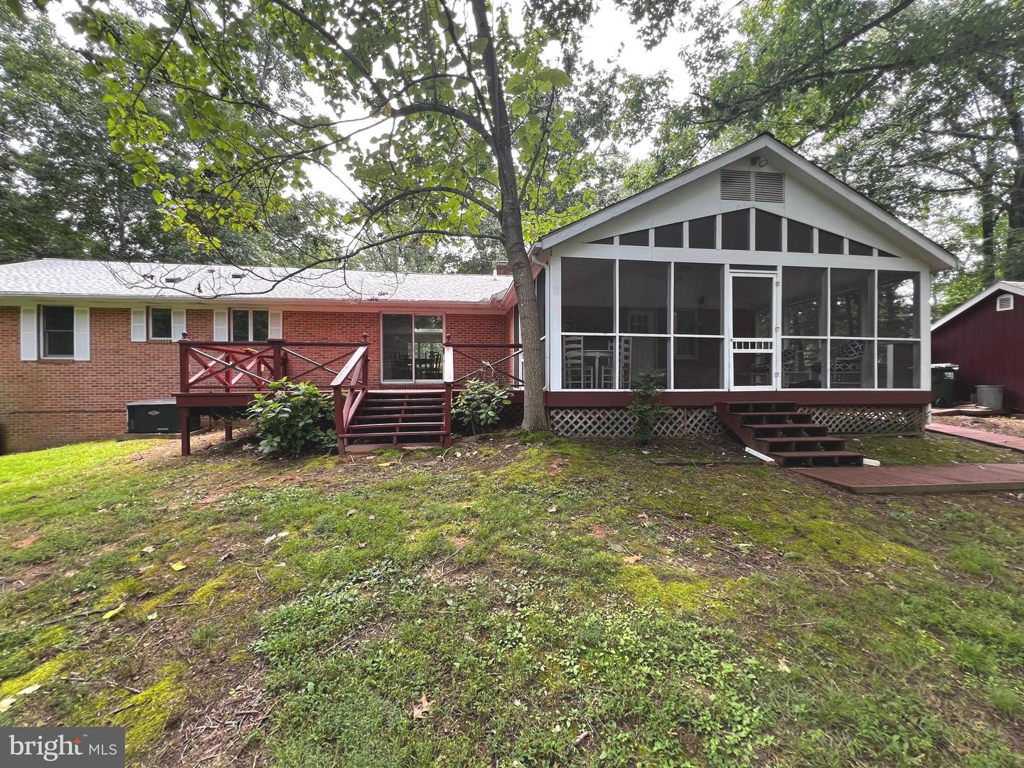 123 COUNTRY CLUB DR, STANARDSVILLE, Virginia 22973, 4 Bedrooms Bedrooms, 7 Rooms Rooms,3 BathroomsBathrooms,Residential,For sale,123 COUNTRY CLUB DR,VAGR2000792 MLS # VAGR2000792