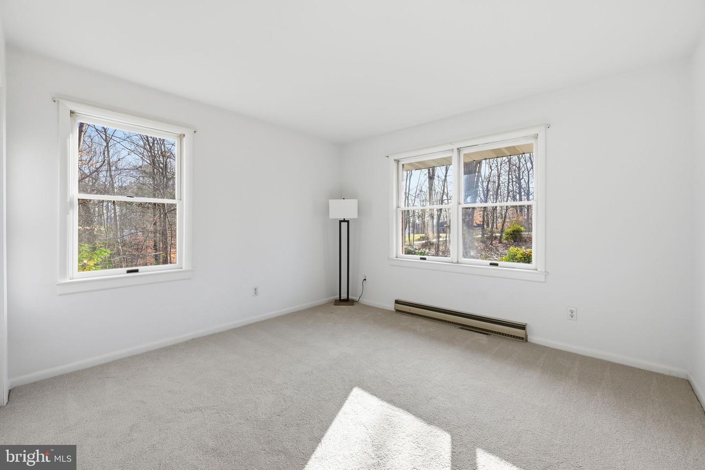 123 COUNTRY CLUB DR, STANARDSVILLE, Virginia 22973, 4 Bedrooms Bedrooms, 7 Rooms Rooms,3 BathroomsBathrooms,Residential,For sale,123 COUNTRY CLUB DR,VAGR2000792 MLS # VAGR2000792