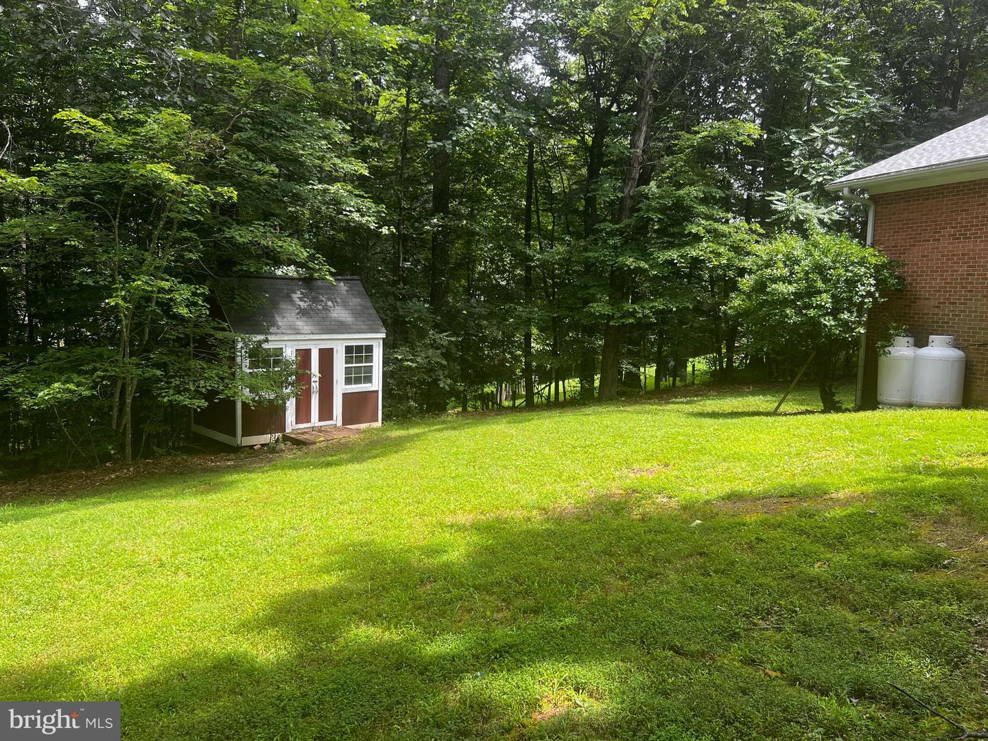 123 COUNTRY CLUB DR, STANARDSVILLE, Virginia 22973, 4 Bedrooms Bedrooms, 7 Rooms Rooms,3 BathroomsBathrooms,Residential,For sale,123 COUNTRY CLUB DR,VAGR2000792 MLS # VAGR2000792