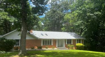 123 COUNTRY CLUB DR, STANARDSVILLE, Virginia 22973, 4 Bedrooms Bedrooms, 7 Rooms Rooms,3 BathroomsBathrooms,Residential,For sale,123 COUNTRY CLUB DR,VAGR2000792 MLS # VAGR2000792