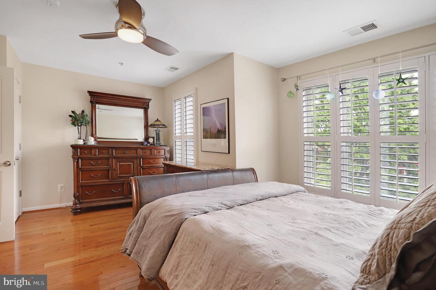 2116 12TH ST NW, WASHINGTON, District Of Columbia 20009, 3 Bedrooms Bedrooms, ,2 BathroomsBathrooms,Residential,For sale,2116 12TH ST NW,DCDC2240640 MLS # DCDC2240640