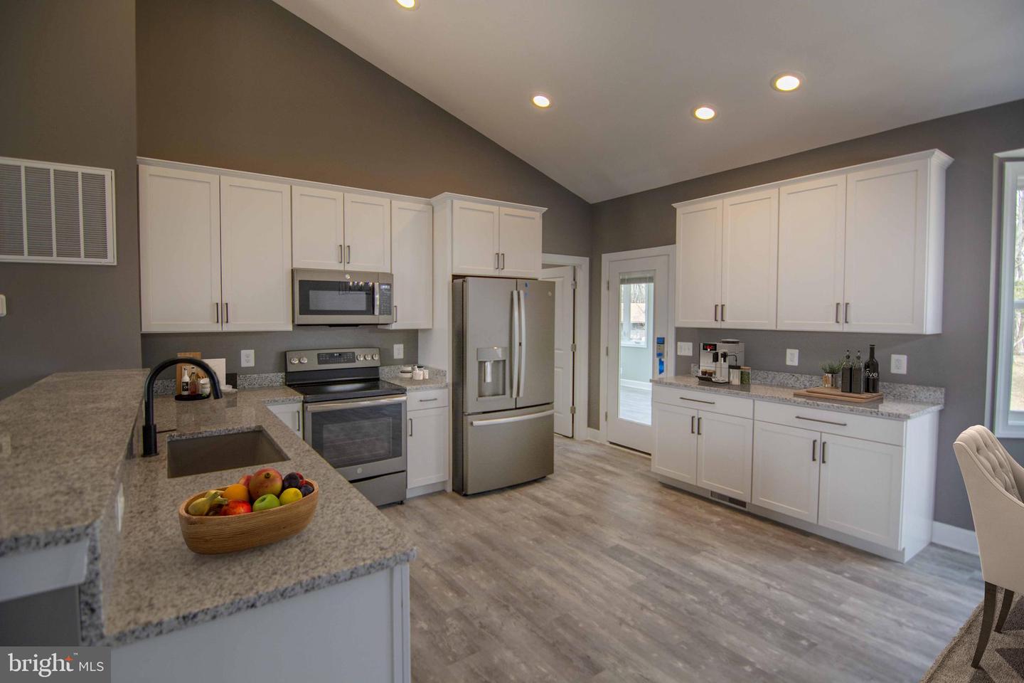 83A ORIOLE CT, FRONT ROYAL, Virginia 22630, 3 Bedrooms Bedrooms, ,2 BathroomsBathrooms,Residential,For sale,83A ORIOLE CT,VAWR2013086 MLS # VAWR2013086