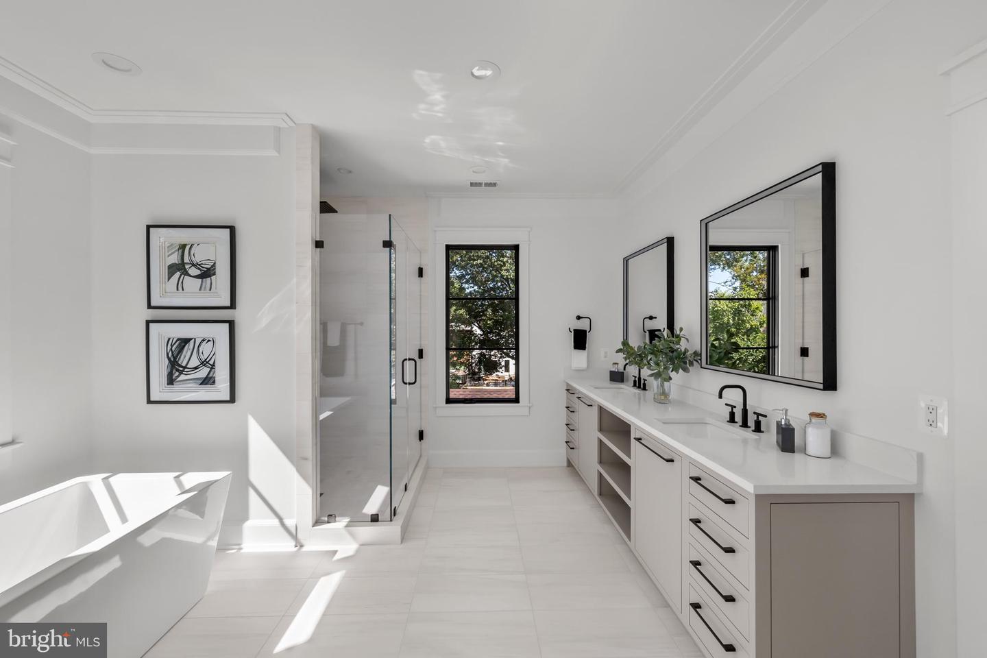 3108 KEY BLVD, ARLINGTON, Virginia 22201, 7 Bedrooms Bedrooms, ,6 BathroomsBathrooms,Residential,For sale,3108 KEY BLVD,VAAR2067586 MLS # VAAR2067586