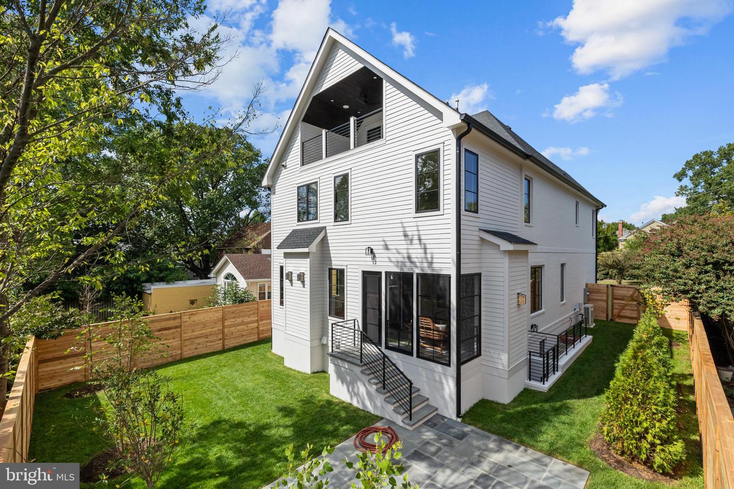 3108 KEY BLVD, ARLINGTON, Virginia 22201, 7 Bedrooms Bedrooms, ,6 BathroomsBathrooms,Residential,For sale,3108 KEY BLVD,VAAR2067586 MLS # VAAR2067586