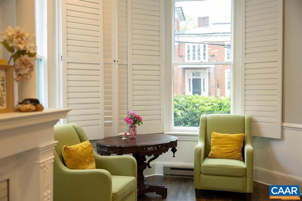 409 PARK ST, CHARLOTTESVILLE, Virginia 22902, 5 Bedrooms Bedrooms, ,4 BathroomsBathrooms,Residential,For sale,409 PARK ST,672326 MLS # 672326 409 PARK ST, CHARLOTTESVILLE, Virginia 22902, 5 Bedrooms Bedrooms, ,4 BathroomsBathrooms,Residential,For sale,409 PARK ST,672326 MLS # 672326