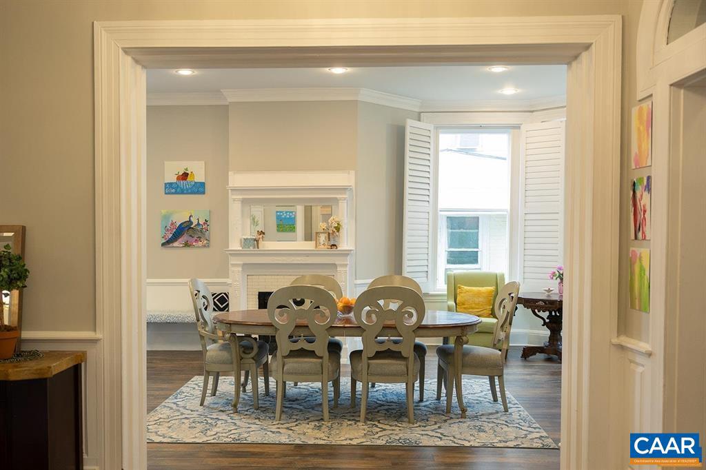 409 PARK ST, CHARLOTTESVILLE, Virginia 22902, 5 Bedrooms Bedrooms, ,4 BathroomsBathrooms,Residential,For sale,409 PARK ST,672326 MLS # 672326 409 PARK ST, CHARLOTTESVILLE, Virginia 22902, 5 Bedrooms Bedrooms, ,4 BathroomsBathrooms,Residential,For sale,409 PARK ST,672326 MLS # 672326