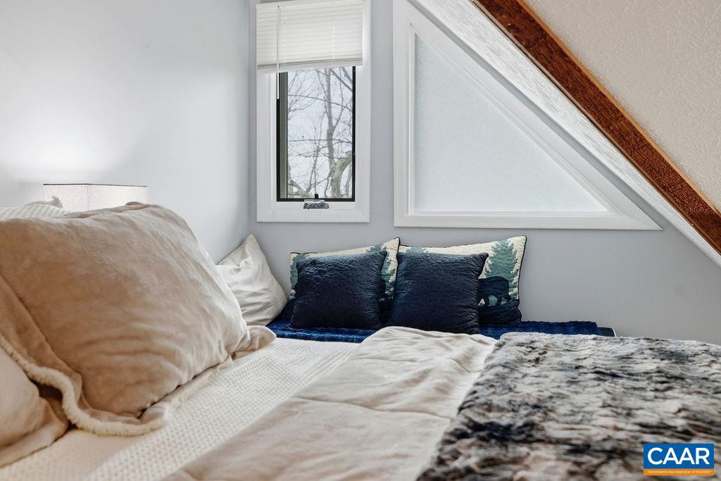 765 LAURELWOOD CONDOS, WINTERGREEN RESORT, Virginia 22967, 2 Bedrooms Bedrooms, ,2 BathroomsBathrooms,Residential,For sale,765 LAURELWOOD CONDOS,672327 MLS # 672327 765 LAURELWOOD CONDOS, WINTERGREEN RESORT, Virginia 22967, 2 Bedrooms Bedrooms, ,2 BathroomsBathrooms,Residential,For sale,765 LAURELWOOD CONDOS,672327 MLS # 672327