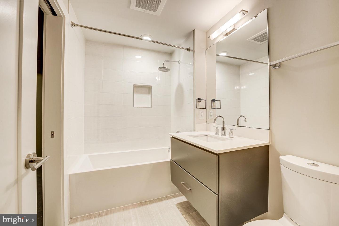 2337 CHAMPLAIN NW #102, WASHINGTON, District Of Columbia 20009, 2 Bedrooms Bedrooms, ,2 BathroomsBathrooms,Residential,For sale,2337 CHAMPLAIN NW #102,DCDC2240654 MLS # DCDC2240654