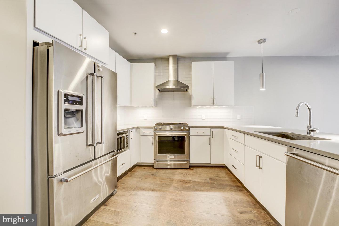 2337 CHAMPLAIN NW #102, WASHINGTON, District Of Columbia 20009, 2 Bedrooms Bedrooms, ,2 BathroomsBathrooms,Residential,For sale,2337 CHAMPLAIN NW #102,DCDC2240654 MLS # DCDC2240654