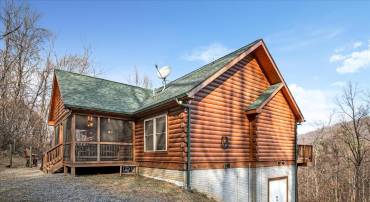 217 JEWELL RD, LURAY, Virginia 22835, 3 Bedrooms Bedrooms, ,2 BathroomsBathrooms,Residential,For sale,217 JEWELL RD,VAPA2005854 MLS # VAPA2005854