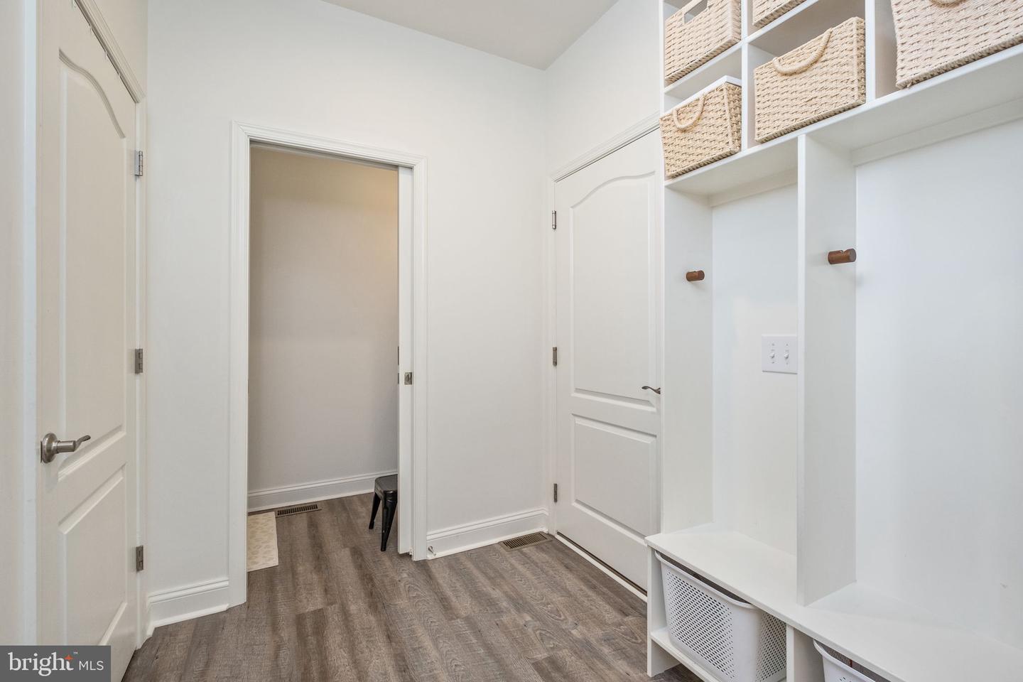 118 HOLLEN MILL CT, BRIDGEWATER, Virginia 22812, 3 Bedrooms Bedrooms, ,2 BathroomsBathrooms,Residential,For sale,118 HOLLEN MILL CT,VARO2002792 MLS # VARO2002792