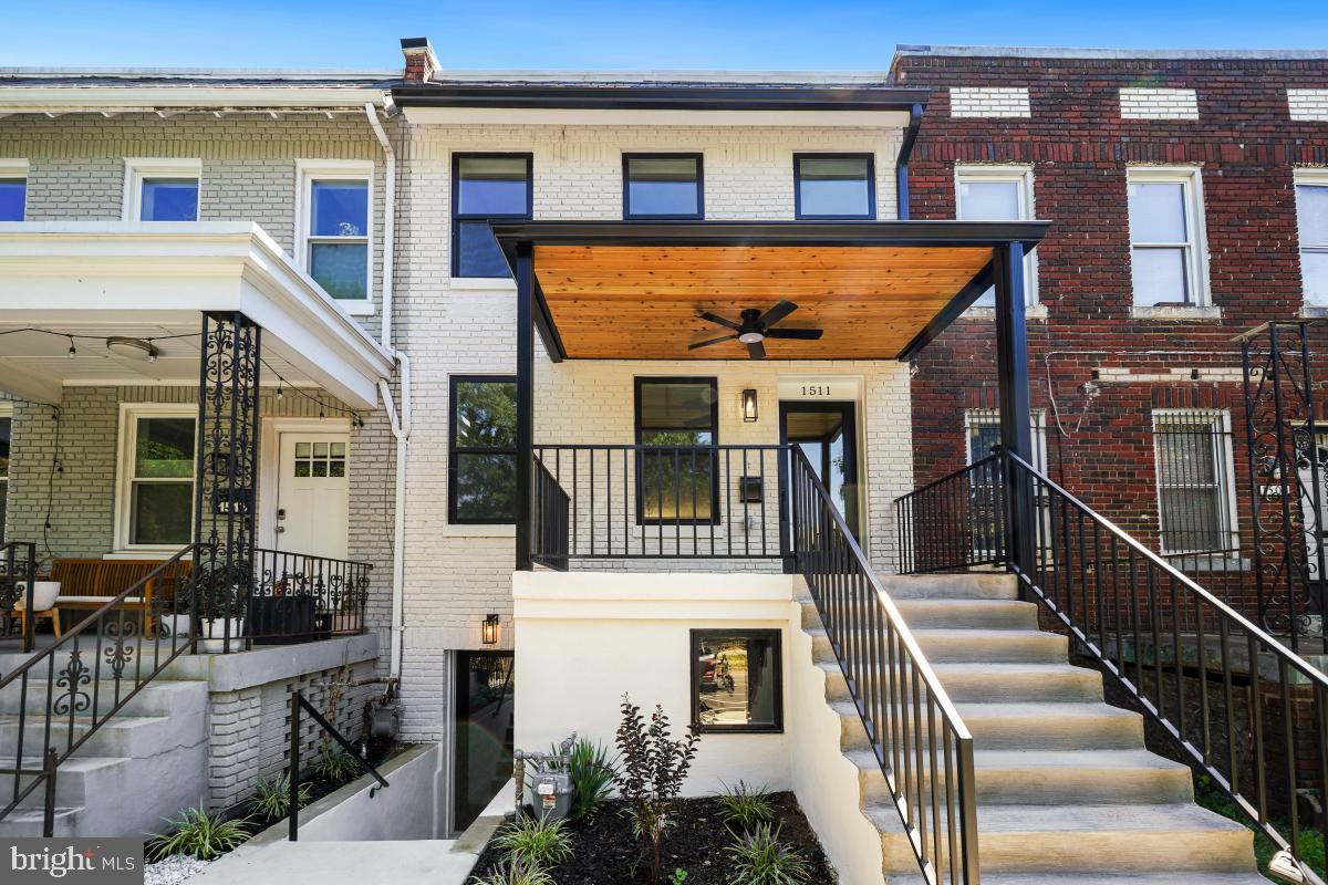 1511 WEST VIRGINIA AVE NE, WASHINGTON, District Of Columbia 20002, 5 Bedrooms Bedrooms, ,3 BathroomsBathrooms,Residential,For sale,1511 WEST VIRGINIA AVE NE,DCDC2240680 MLS # DCDC2240680