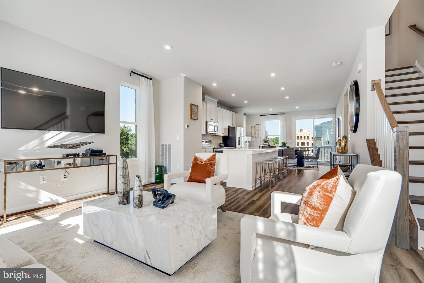 3805 SHALE RIDGE RD, WOODBRIDGE, Virginia 22193, 3 Bedrooms Bedrooms, ,2 BathroomsBathrooms,Residential,For sale,3805 SHALE RIDGE RD,VAPW2110302 MLS # VAPW2110302