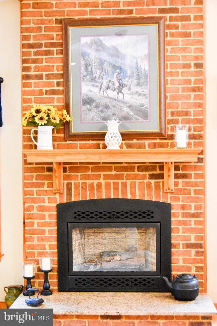 21246 CLARKS MOUNTAIN RD, RAPIDAN, Virginia 22733, 3 Bedrooms Bedrooms, ,3 BathroomsBathrooms,Residential,For sale,21246 CLARKS MOUNTAIN RD,VAOR2013092 MLS # VAOR2013092