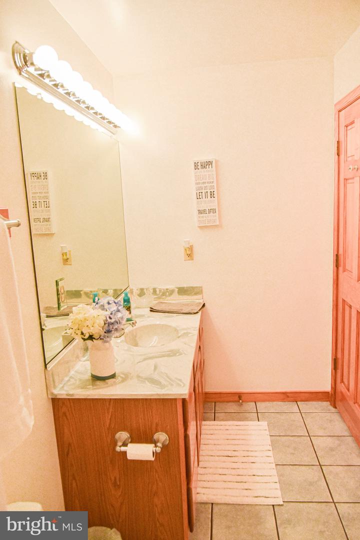 21246 CLARKS MOUNTAIN RD, RAPIDAN, Virginia 22733, 3 Bedrooms Bedrooms, ,3 BathroomsBathrooms,Residential,For sale,21246 CLARKS MOUNTAIN RD,VAOR2013092 MLS # VAOR2013092