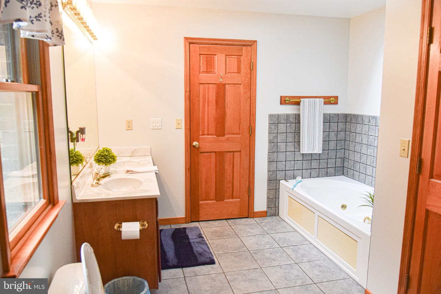 21246 CLARKS MOUNTAIN RD, RAPIDAN, Virginia 22733, 3 Bedrooms Bedrooms, ,3 BathroomsBathrooms,Residential,For sale,21246 CLARKS MOUNTAIN RD,VAOR2013092 MLS # VAOR2013092