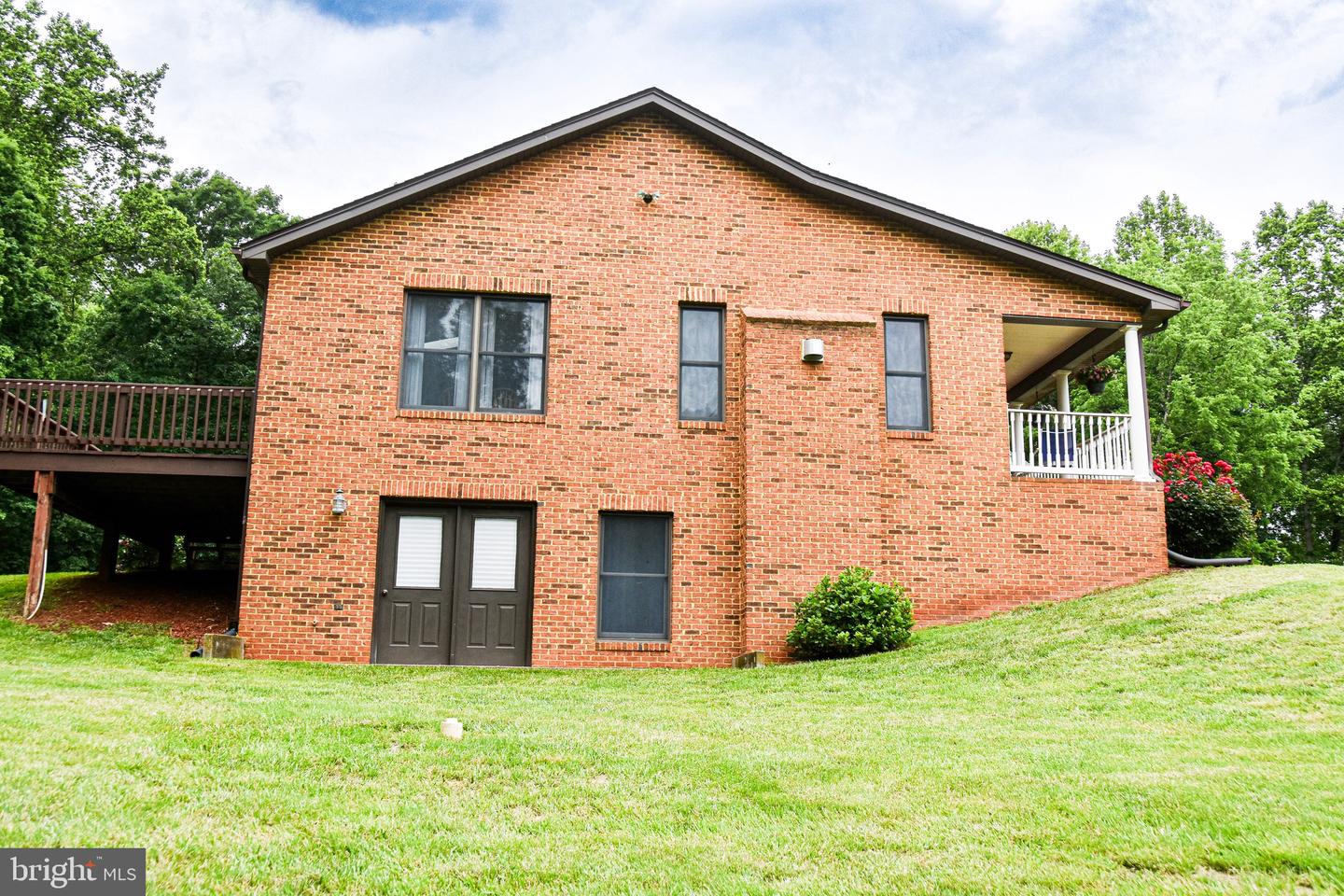 21246 CLARKS MOUNTAIN RD, RAPIDAN, Virginia 22733, 3 Bedrooms Bedrooms, ,3 BathroomsBathrooms,Residential,For sale,21246 CLARKS MOUNTAIN RD,VAOR2013092 MLS # VAOR2013092