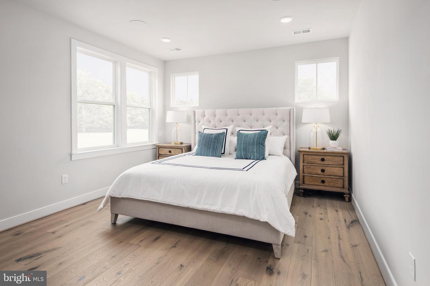 42735 CANNON CHAPEL DR, LEESBURG, Virginia 20176, 4 Bedrooms Bedrooms, ,3 BathroomsBathrooms,Residential,For sale,42735 CANNON CHAPEL DR,VALO2113702 MLS # VALO2113702