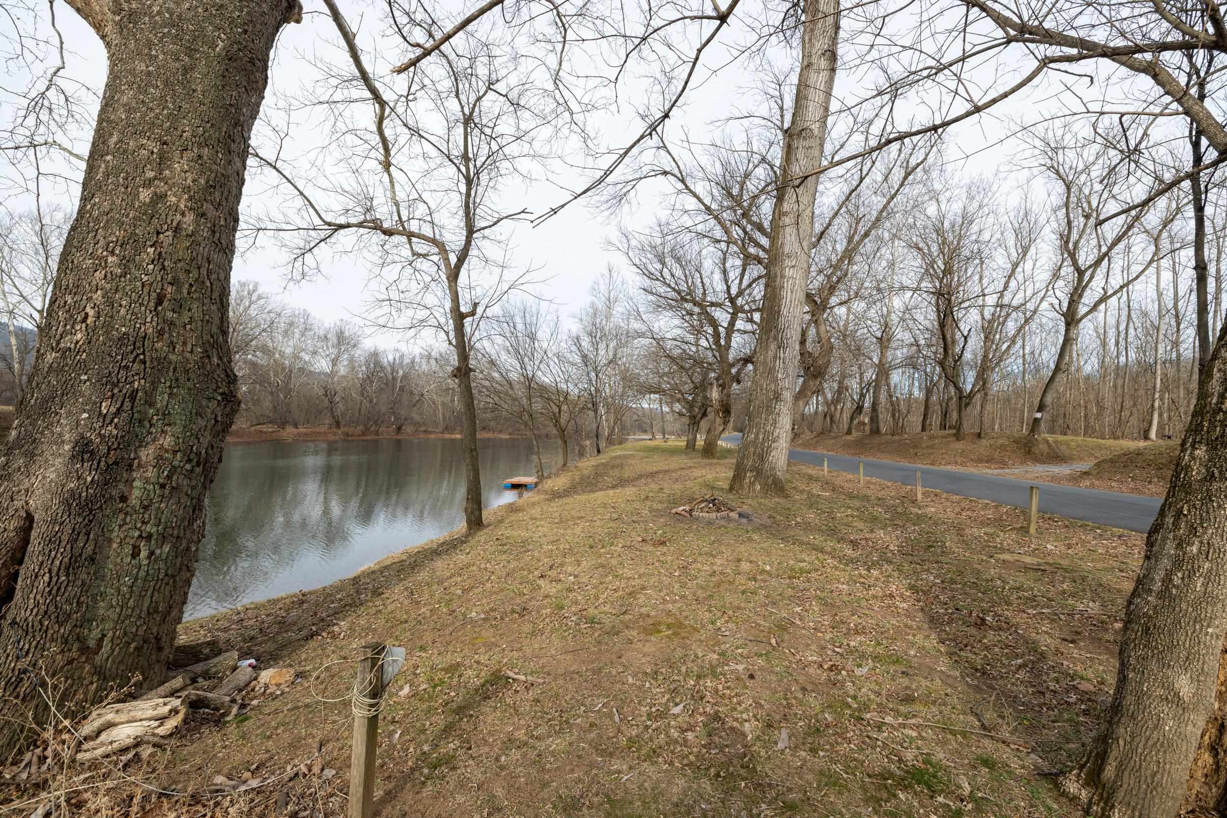 0 SHENANDOAH RIVER RD, SHENANDOAH, Virginia 22849, ,Land,0 SHENANDOAH RIVER RD,672350 MLS # 672350