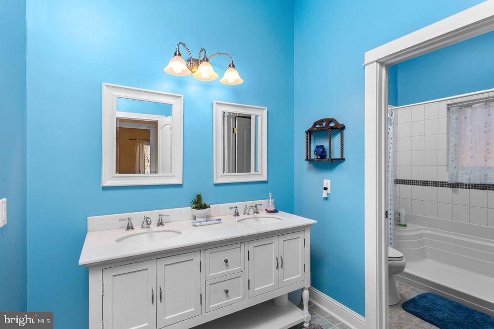 9586 BRUNK SPRING LN, BROADWAY, Virginia 22815, 3 Bedrooms Bedrooms, ,3 BathroomsBathrooms,Residential,For sale,9586 BRUNK SPRING LN,VARO2002246 MLS # VARO2002246