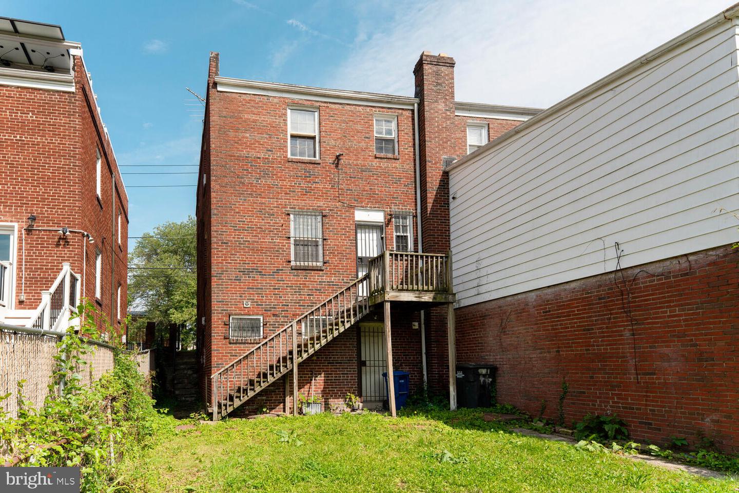 212 DIVISION AVE NE, WASHINGTON, District Of Columbia 20019, 4 Bedrooms Bedrooms, ,2 BathroomsBathrooms,Residential,For sale,212 DIVISION AVE NE,DCDC2204838 MLS # DCDC2204838