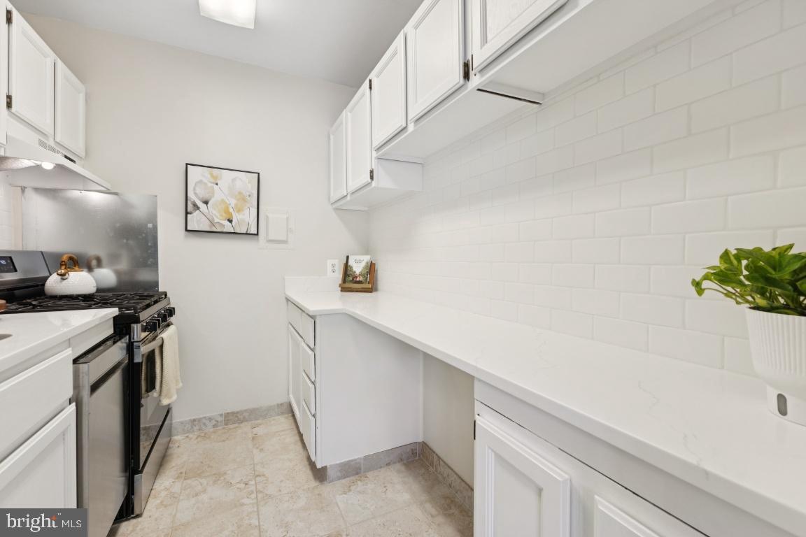 12705 DARA DR #301, WOODBRIDGE, Virginia 22192, 1 Bedroom Bedrooms, 4 Rooms Rooms,1 BathroomBathrooms,Residential,For sale,12705 DARA DR #301,VAPW2101396 MLS # VAPW2101396